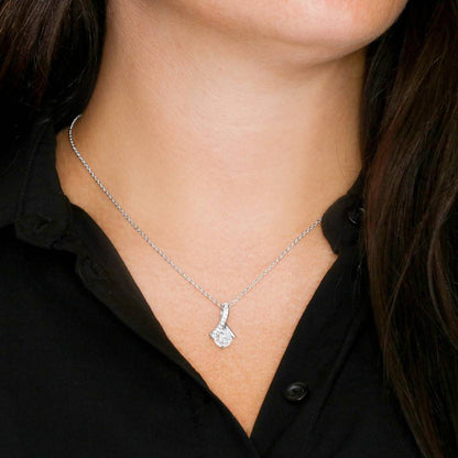 MEMORIAL ALLURING BEAUTY NECKLACE